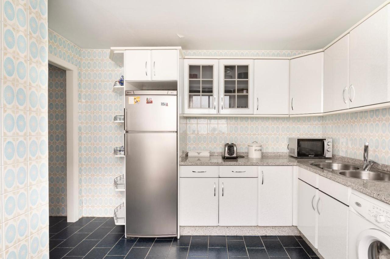 Apartamento En El Centro De Ourense Ngoại thất bức ảnh